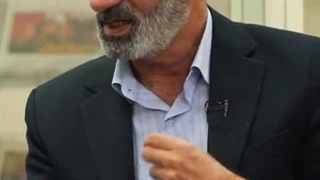 ما یک نظام مدعی بین المللی هستیم