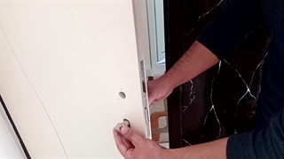 راهنمای کامل آموزش نصب دستگیره درب