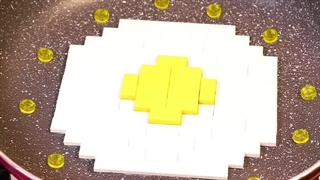 تخم مرغ سرخ شده لگو