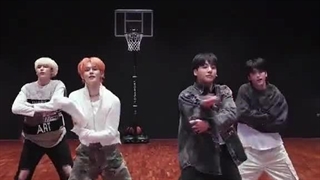 چالش اهنگ Chasing that feeling با جونگکوکی