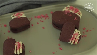 طرز تهیه کلوچه شکلاتی