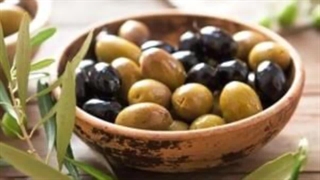 خواص و فواید باور نکردنی زیتون آیا زیتون برای زنان باردار نقص دارد؟