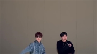 دنس اهنگ 3D با Riwoo و Jeahyun از BOY NEXT DOOR