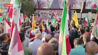 شعرخوانی حماسی «احمد بابایی» و اشک مردم تهران