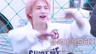 وقتی همه داشتن سعی میکردن فلیکسو آروم کنن!!