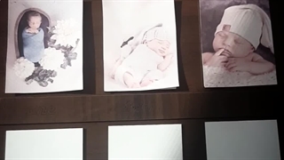 چاپ عکس نوزاد شما روی قاب عکس و تندیس ماهگرد در چاپخانه ریحانه مرودشت