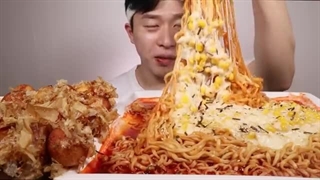 !ASMR MUKBANG SPICY FIRE NOODLES Octopus Balls