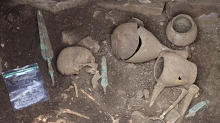 کشف گورهای کلان سنگی بزرگ با اجساد ۳۶۰۰ ساله در نزدیکی رامسر