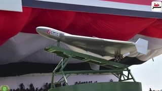 14020803: بلومبرگ؛ شهر های موشکی ایران به حالت آماده باش درآمد!