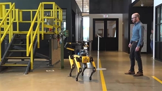 راهنمای تور گردشگری جذاب و عجیب با ترکیب ربات های بوستون داینامیکس با ChatGPT