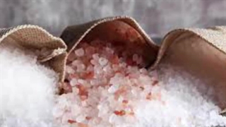 7عوارض مصرف زیاد نمک بالای بدن