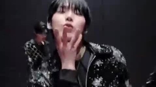 ولی این اهنگ خیلی کراشه!:)