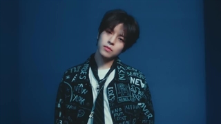 مشاپ ویدیو آلبوم Rock Star از Stray Kids