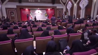 شعرخوانی زیبا در حمایت از مردم بیدفاع غزه در رویداد طوفان واژهها