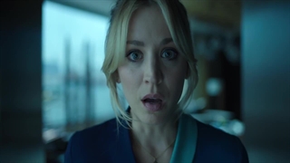 دانلود سریال The Flight Attendant