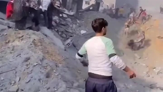 The bombing of "Jabalia" camp left more than 400 dead and wounded; Most of the dead are women and children.