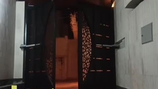 درب پارکینگ اتوماتیک