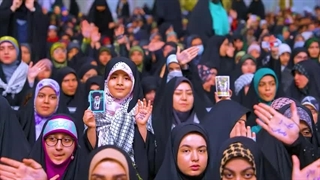 حضرت آیت الله خامنه ای:  جوان باید تحلیل داشته باشد