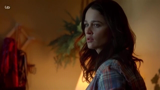 فیلم به آینه نگاه کن با دوبله فارسی/Looking Glass 2018