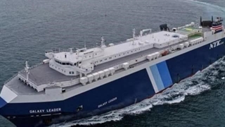 فوری ، توقیف کشتی اسراییلی توسط انصارلله یمن ، بازی بزرگ آغاز شد محمد ندیمی  1402/8/28