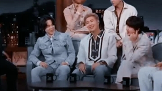 همکاریه جین و نامجون واسه قهوه ای کردنه جیمز:))