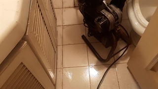 رفع گرفتگی لوله توالت فرنگی بدونه خرابی وکثیف کاری ۰۹۱۲۱۸۹۲۰۹۲