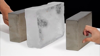 مکعب یخ بزرگ با دو آهنربای هیولا ملاقات می کند