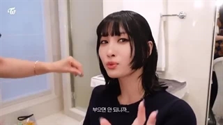 ولاگ فشن | شو میو میو در پاریس | با حضور مومو توایس