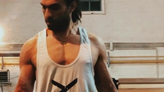 هادی اکبری مربی بدنسازی نچرال فدراسیون WNBF آمریکا