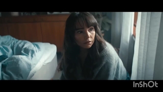 دانلود رایگان سریال یک خانواده تقریباً معمولی