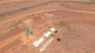 برخورد عقاب با موتور کراس