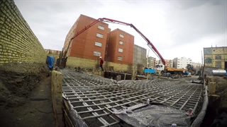 یعنی ملک داریم به این عظمت