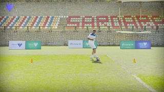 آموزش حرکت به سمت جلو و برگشت با توپ