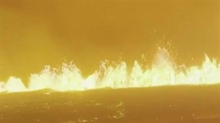 تصاویر خیره کننده از فوران آتشفشان جزیره ریکیانس در ایسلند