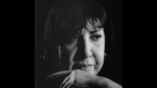 Simin Behbahani سیمین بهبهانی: خانه خونین جوانسازی پوست