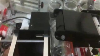 لیبل چسبان نیمه اتومات مدل 305 محصول شرکت سپندافزار