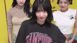 چالش تیک تاک توایس(جیهیو و مومو و جوی) با آهنگ Single Ladies