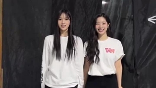 چالش تیک تاک توایس(مینا و داهیون)