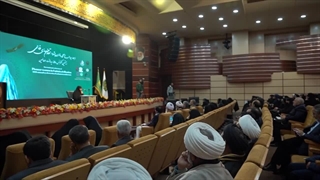 جهانی‌سازی سبک زندگی تمدن‌سازِ حضرت زهرا(س) با محوریت آستان عالم آل محمد(ع)