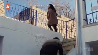 قسمت 18 سریال یاقوت کبود