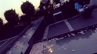 نمونه کار تشریفات بادکنک آرایی و سرو ابمیوه طبیعی