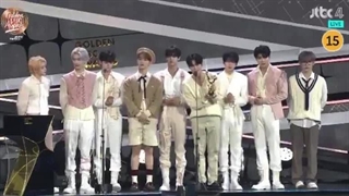 زیروبیسوان برندهROOKIE OF THE YEAR در THE GOLDEN DISC AWARDS شد