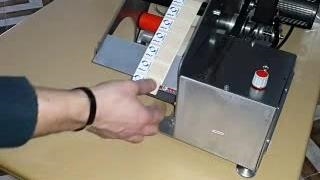 پوست کن لیبل یاهولگرام به صورت رول محصول شرکت سپندافزار