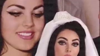 آرایش پریسیلا پریسلی.