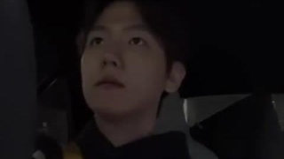 تماشای لایو اینستاگرام بکهیون با زیرنویس فارسی چسبیده