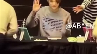 انجینی که متوجه نمیشه نیکی میخواد بهش های فایو بده…