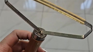 پرزگیر فلزی دسته چوبی - پت شاپ حامی پت