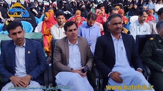 جشن بزرگ انقلاب در زرآباد برگزار شد