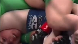 موقعی که از روی لج بازی تسلیم نمیشی.