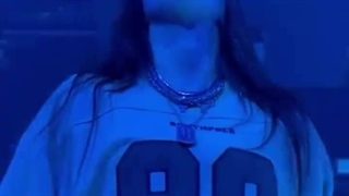 اوکی ولی جذابیت بانو ایلیش یچیز دیگس>>>>>